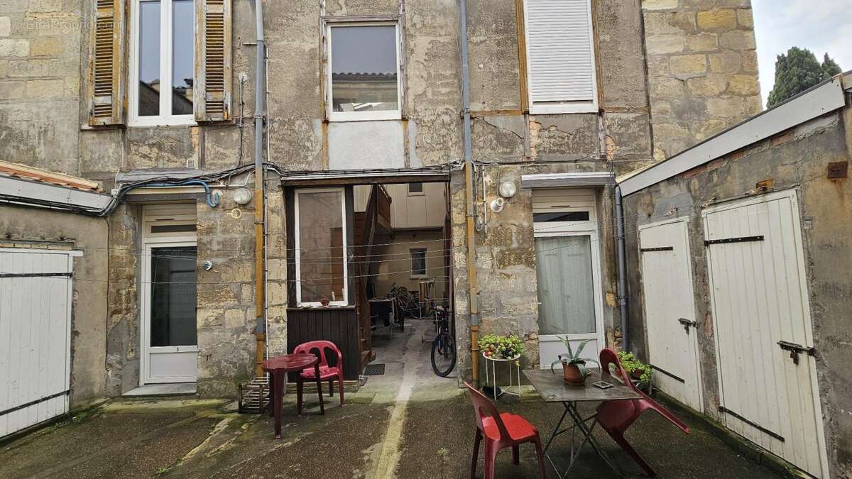 Appartement à BORDEAUX