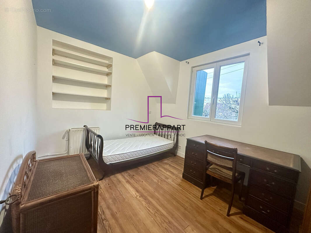 Maison à SARTROUVILLE