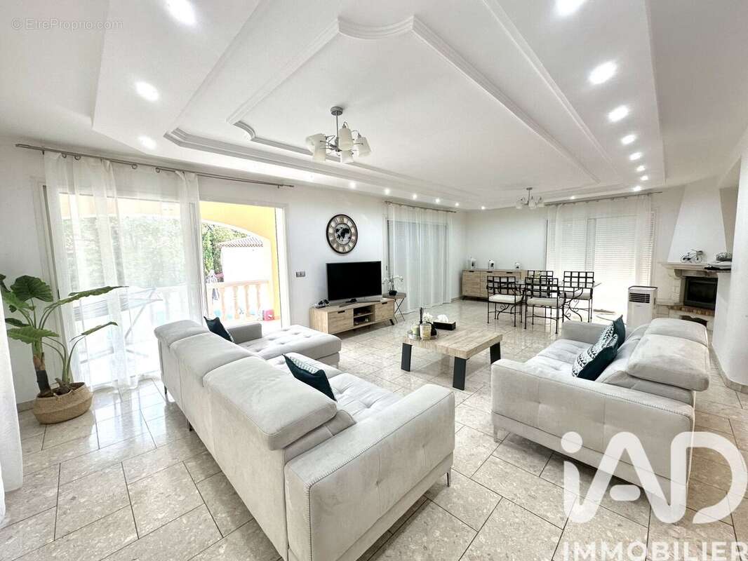 Photo 4 - Maison à MOUGINS