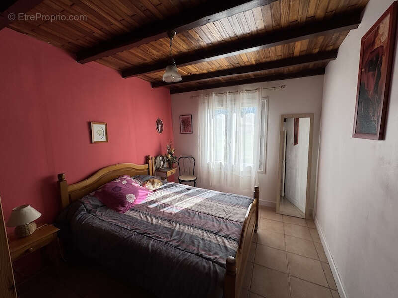 Maison de plain-pied avec grand jardin - photo 9