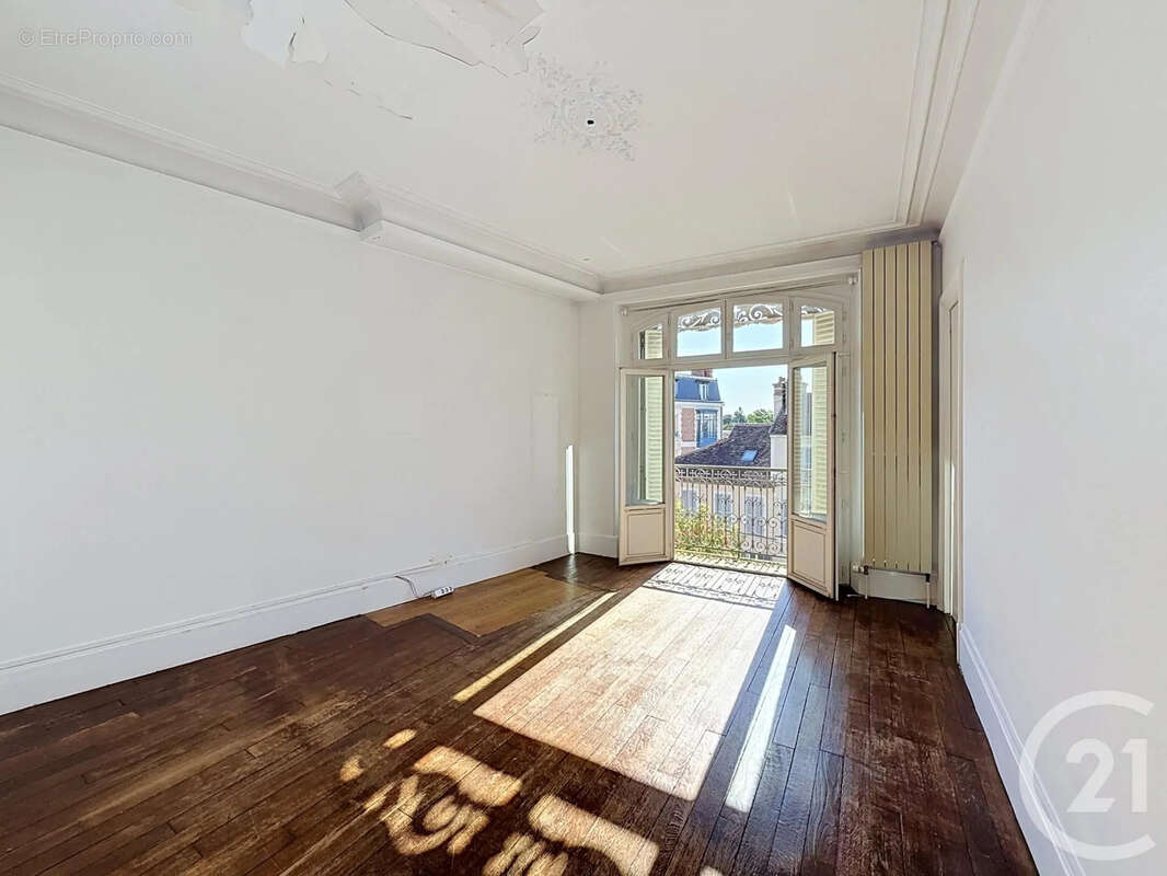 Appartement 103 m² à Fontainebleau  - photo 11