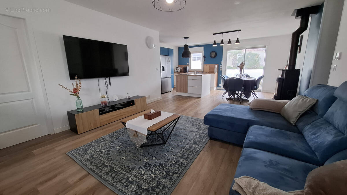 Maison à SAINTE-PAZANNE