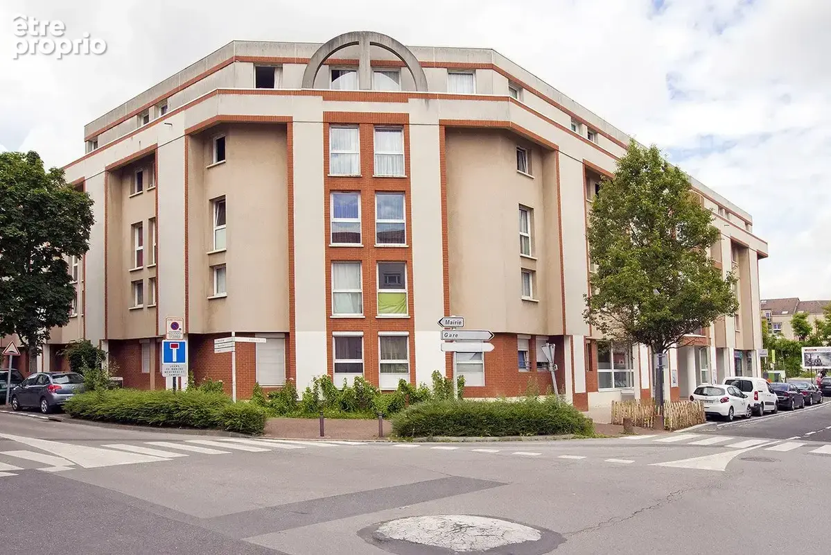 INVESTISSEMENT LOCATIF  Cergy  Résidence Étudiante Les Estudines Saint-Christophe - 5,24% de rentabilité - photo 9