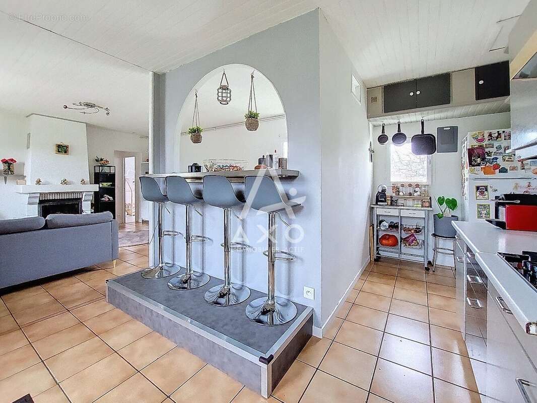 Maison à VILLEMANDEUR