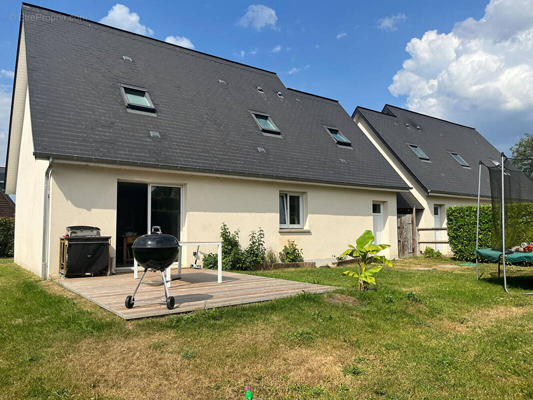 Maison à LE MESNIL-JOURDAIN