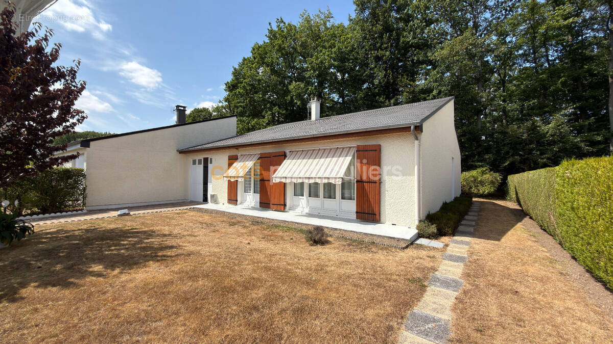 Maison de plain pied - photo 1