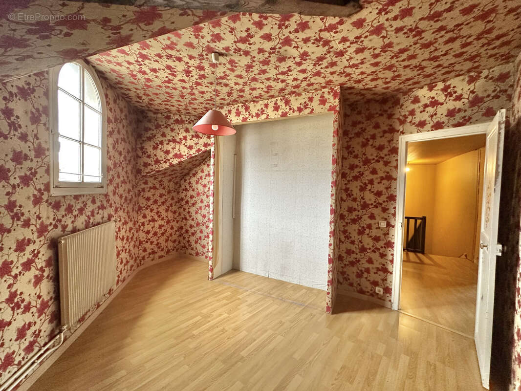 Appartement à CHAMPS-SUR-MARNE