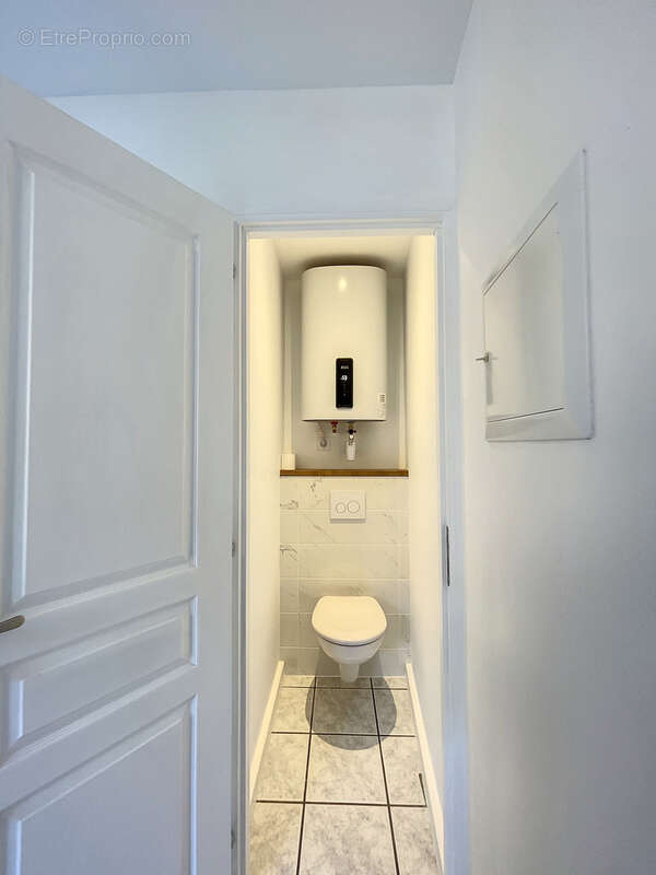 Appartement à NEUVILLE-SUR-SAONE