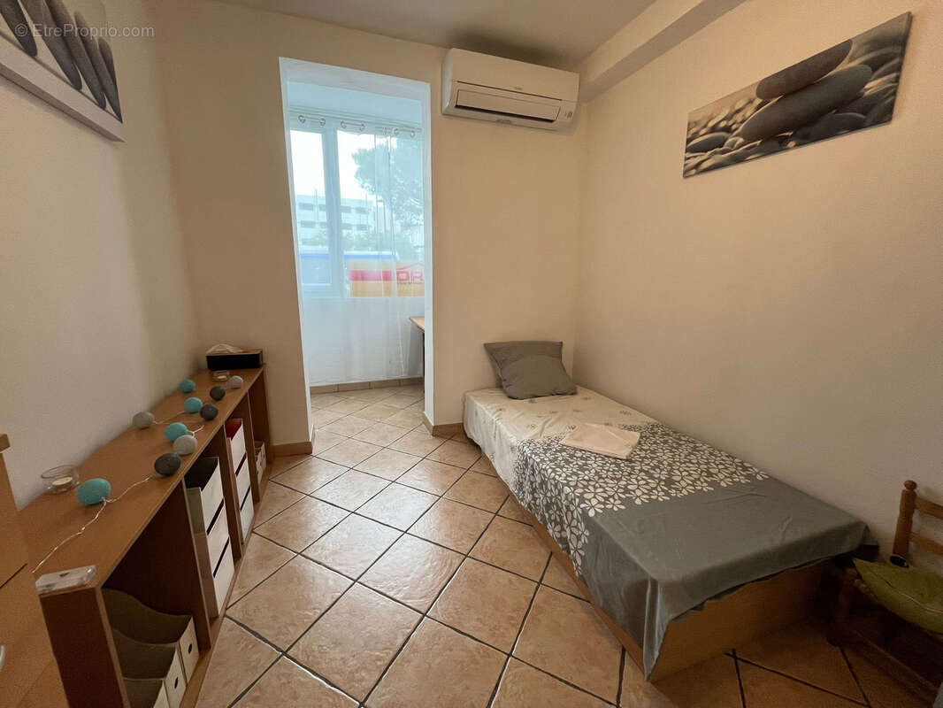 Appartement à SIX-FOURS-LES-PLAGES