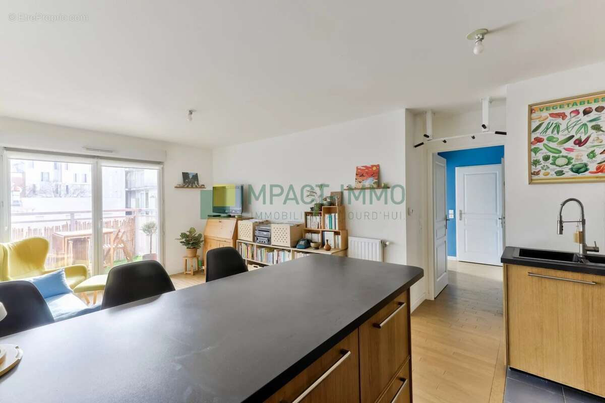 Appartement à CLICHY