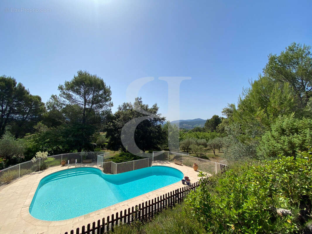 Maison à VAISON-LA-ROMAINE