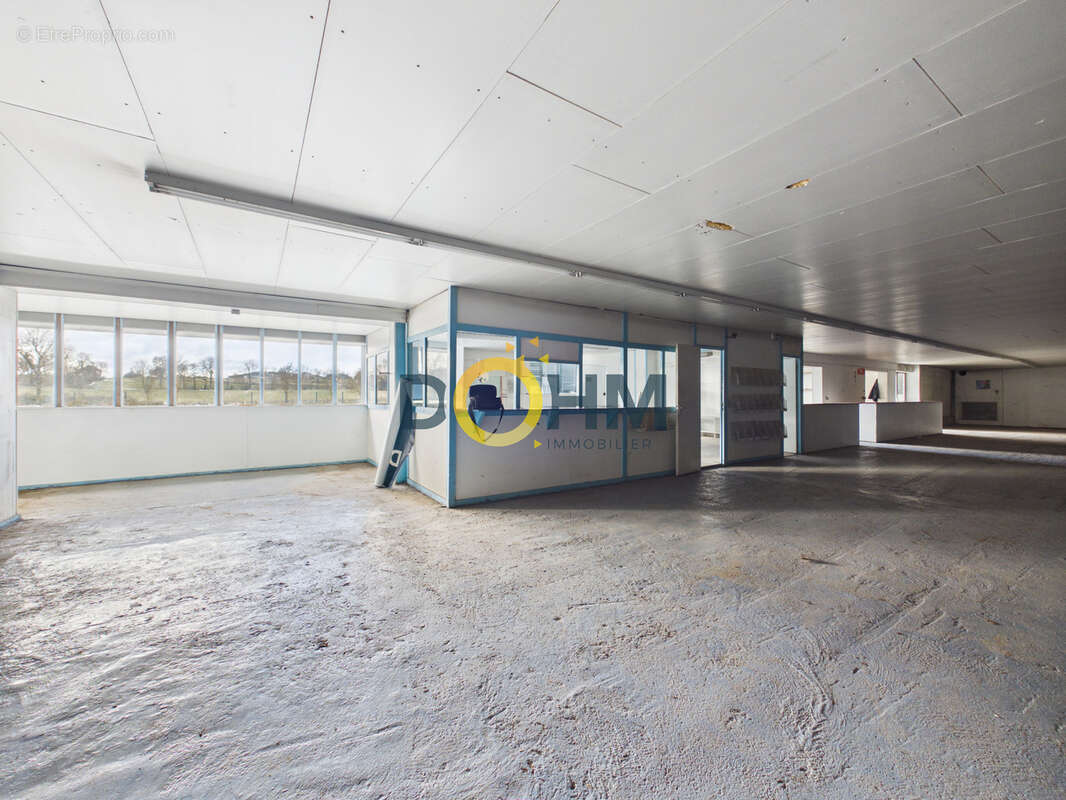 Local industriel 1670m2, carport 300m2 sur terrain de 7457m2 - photo 12