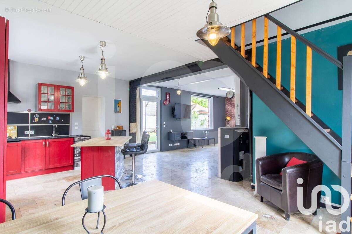 Photo 1 - Maison à THOUROTTE