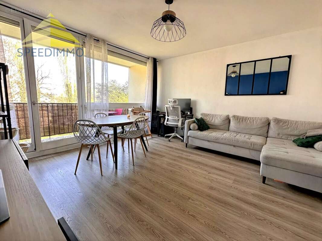 Appartement à VILLECRESNES