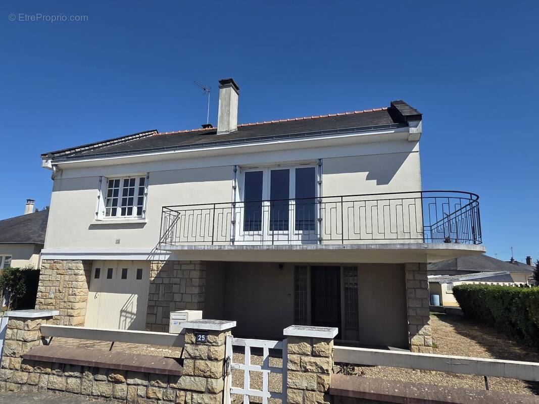 Maison à CHATEAU-GONTIER