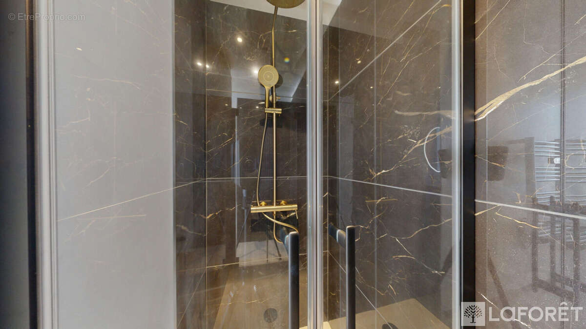 Appartement à MOULINS