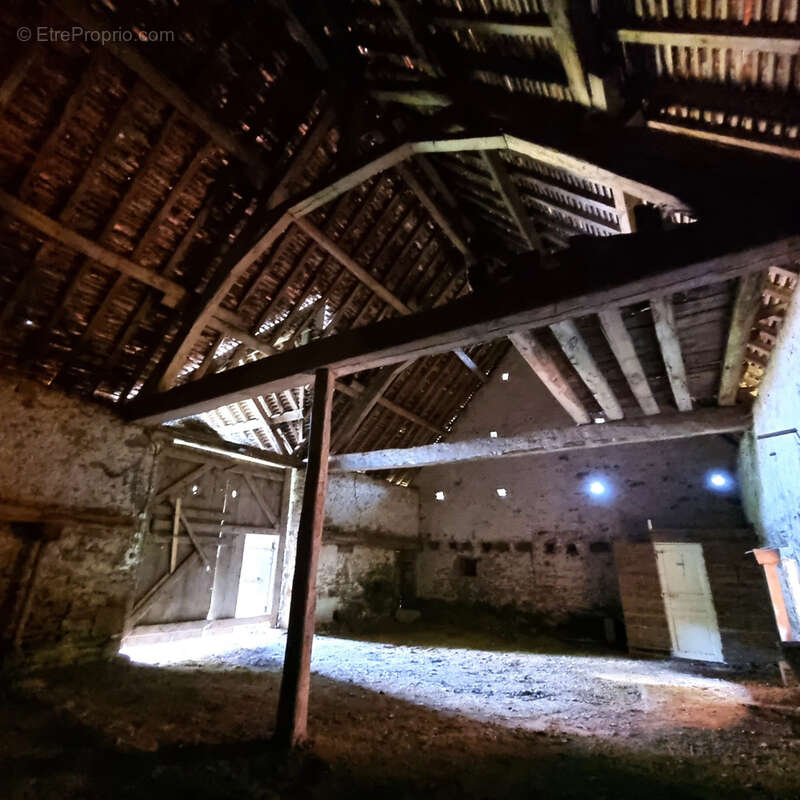 Maison avec grange à porteau ! - photo 13