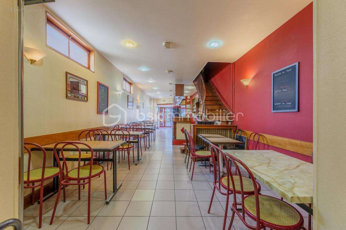 Commerce à LOUVIERS