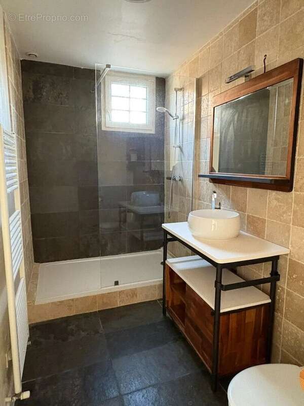 Maison à BOURG-DE-PEAGE