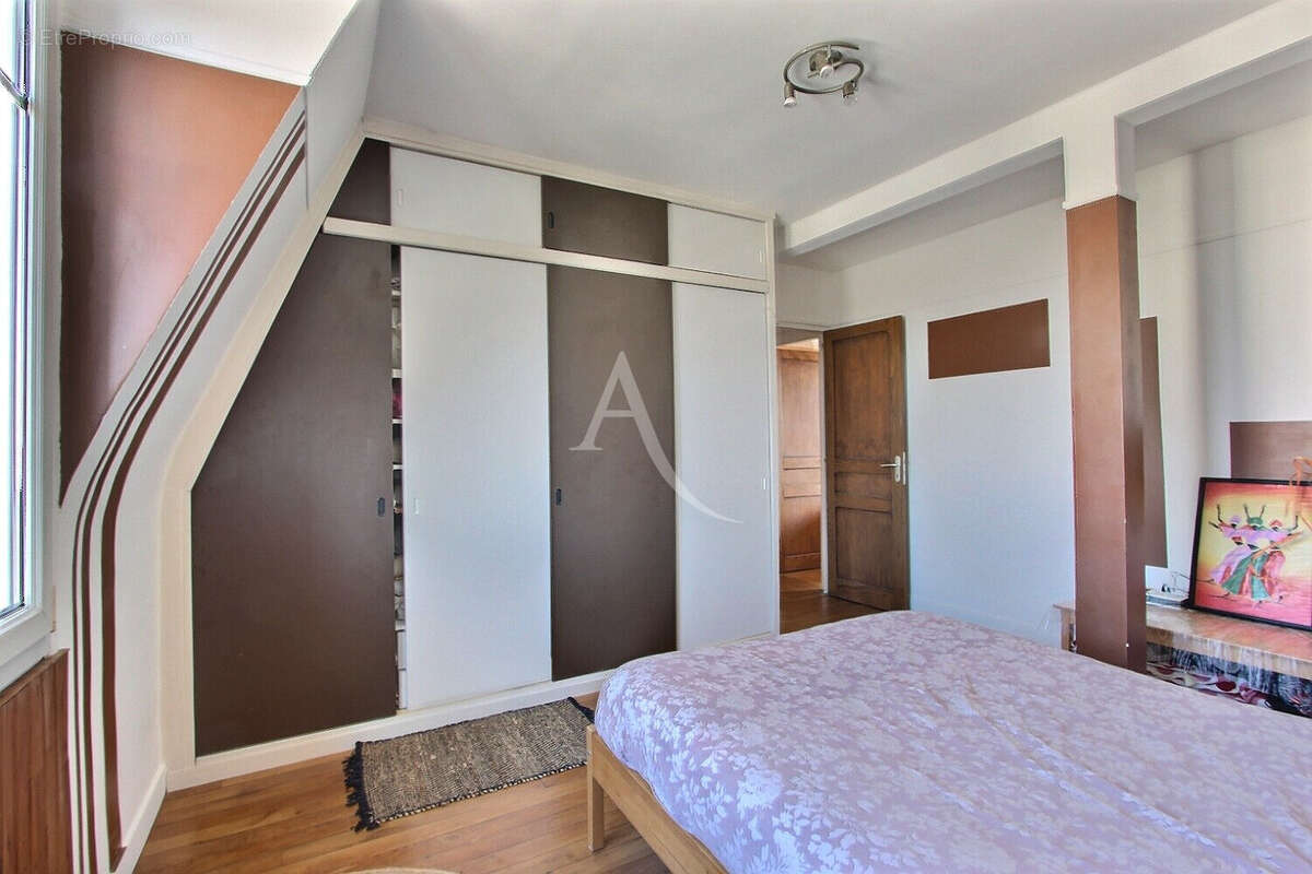 Appartement à ASNIERES-SUR-SEINE