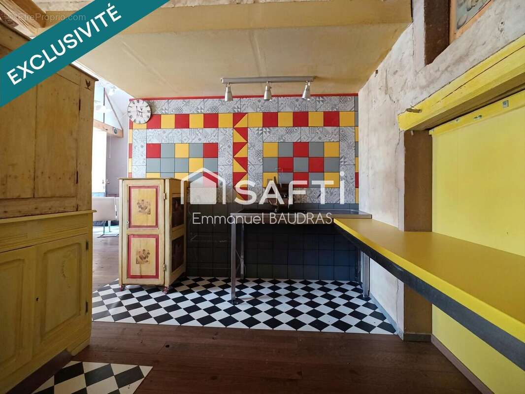 Photo 4 - Commerce à LUGNY