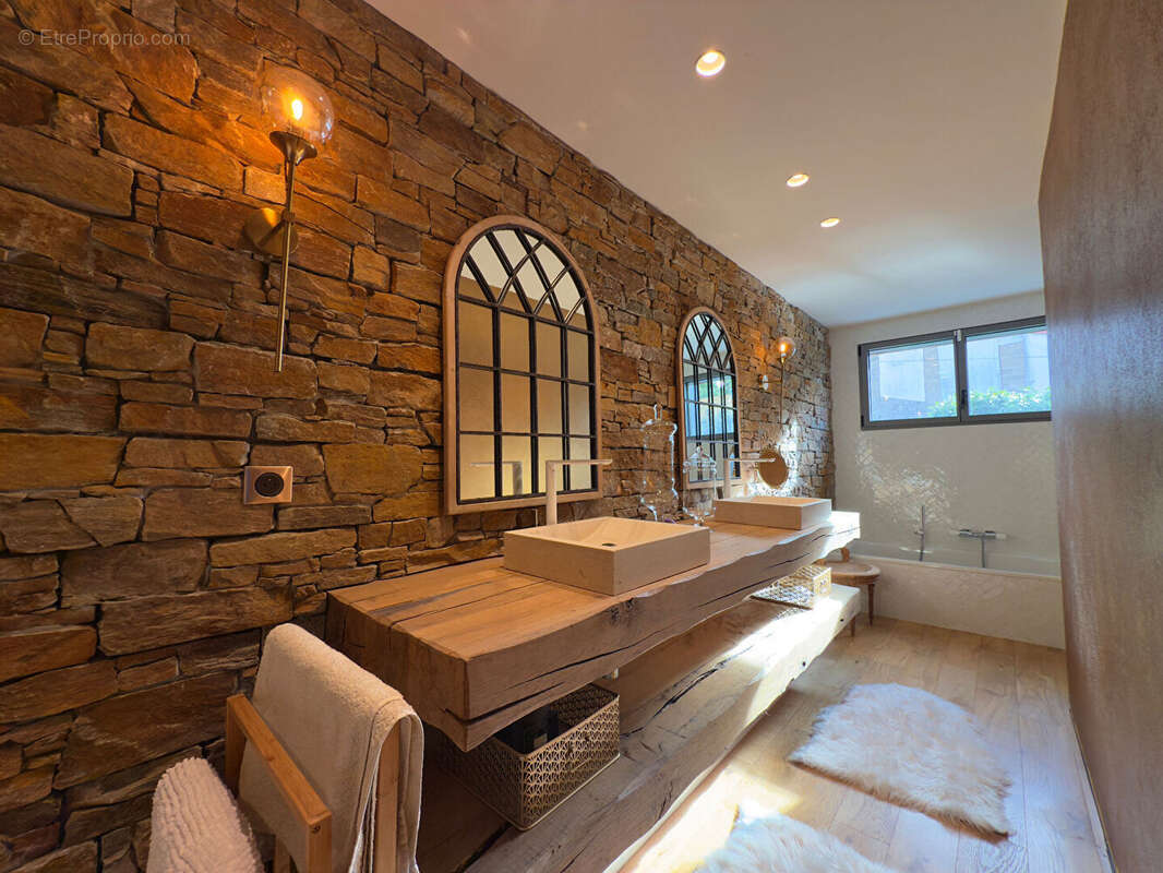 Maison à LE LOROUX-BOTTEREAU