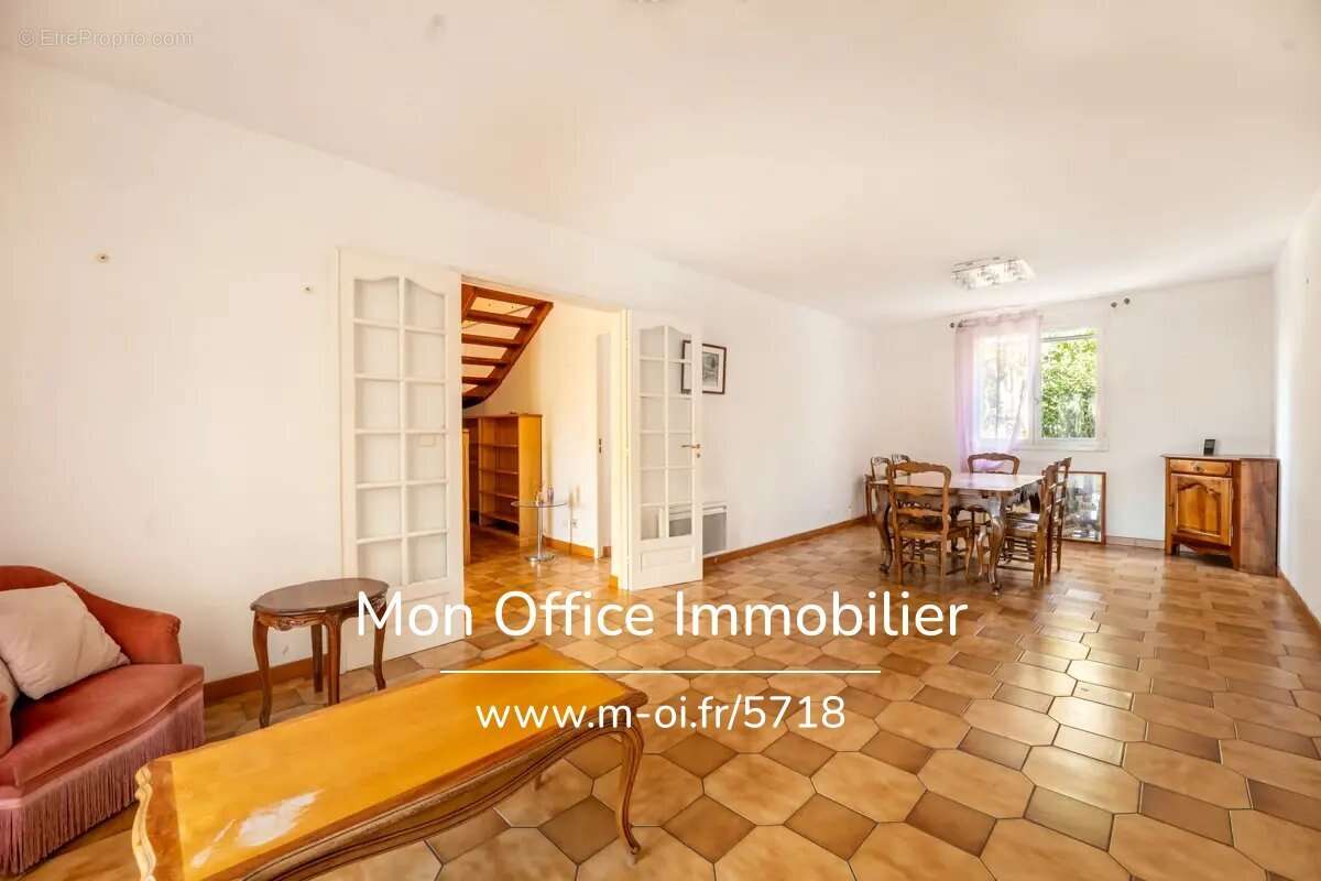 Référence : 5718-SBA - Maison, 3 chambres - Venelles - photo 9