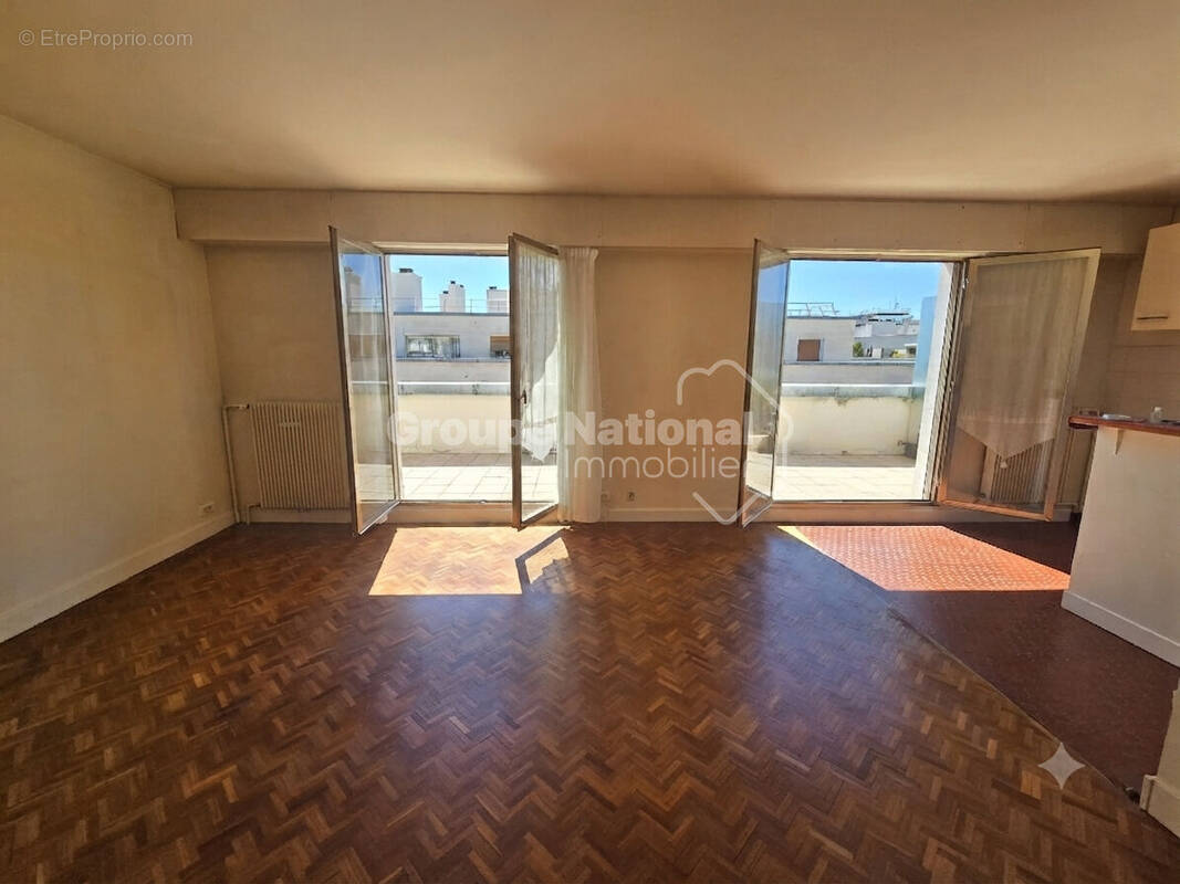 Appartement à VERSAILLES