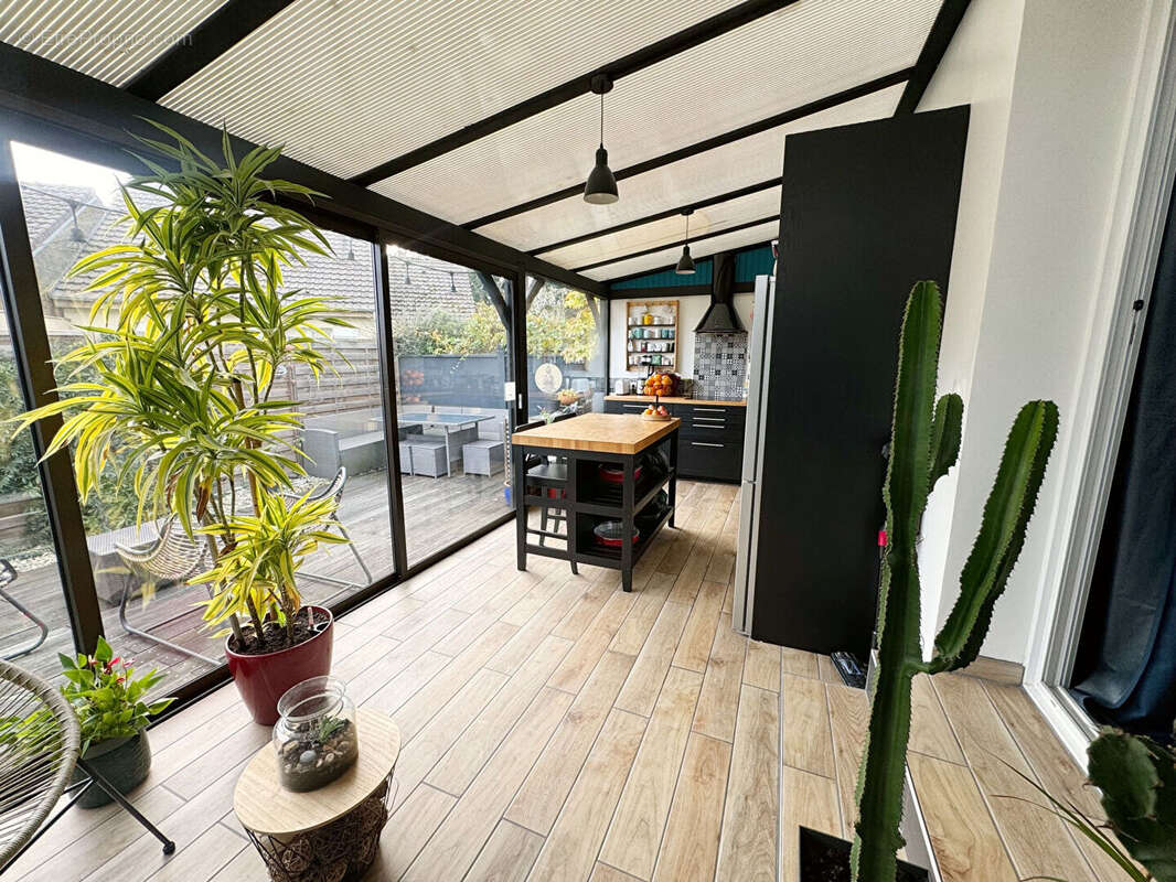 Maison à BRETTEVILLE-SUR-ODON