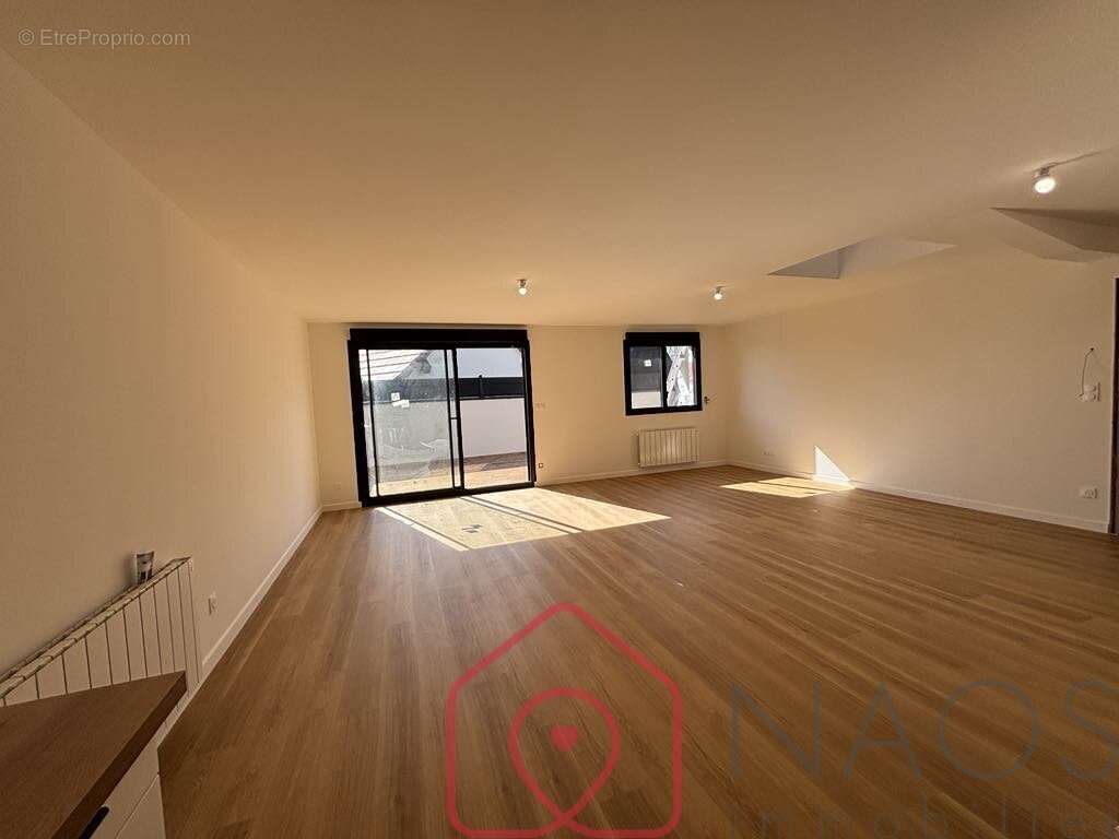 Appartement à EU