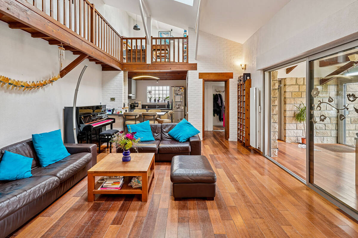 Maison à NANTERRE
