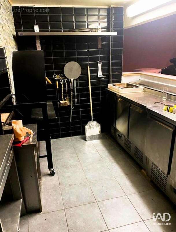 Photo 3 - Commerce à HERRERE