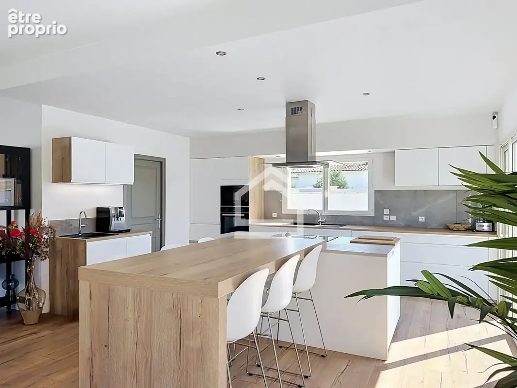 IZON - Maison Contemporaine de 228m2, 4 chambres, piscine. - photo 9