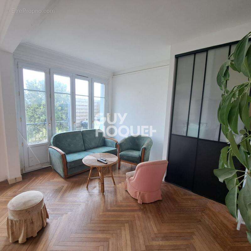 Maison à SURGERES