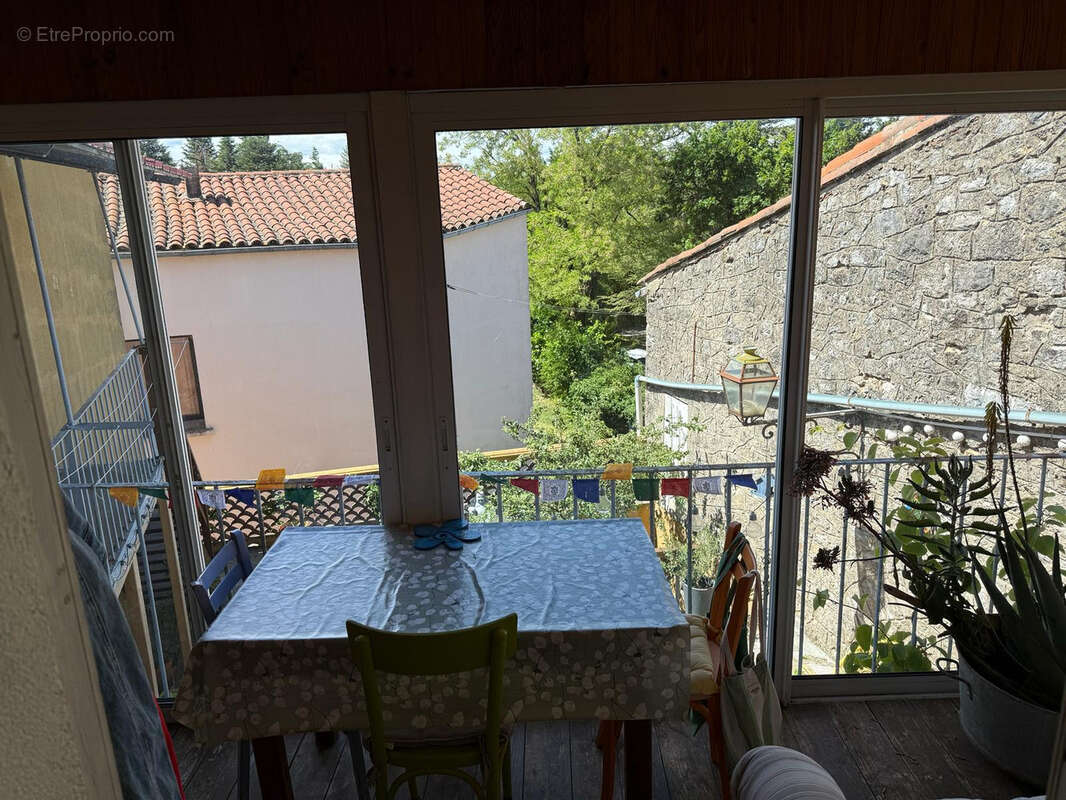 Maison à LE CAYLAR