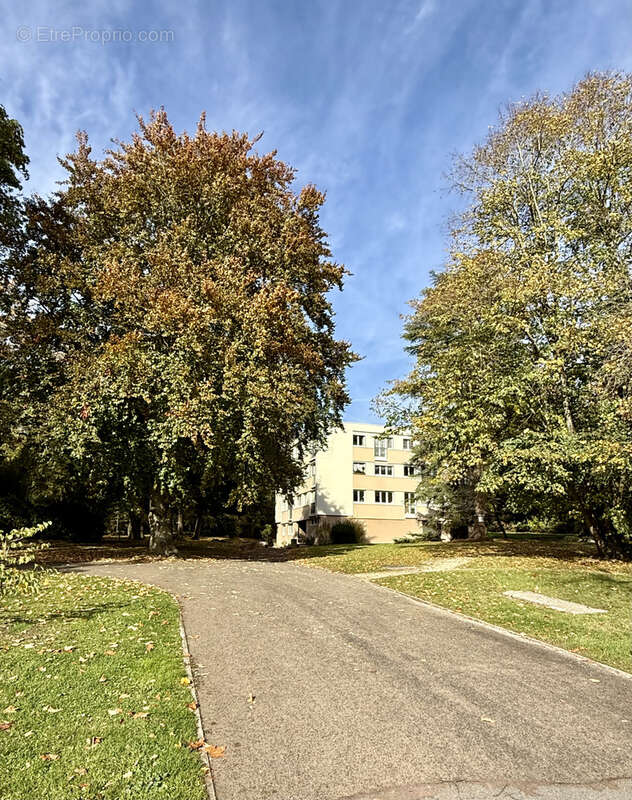 Appartement à VILLIERS-SUR-ORGE