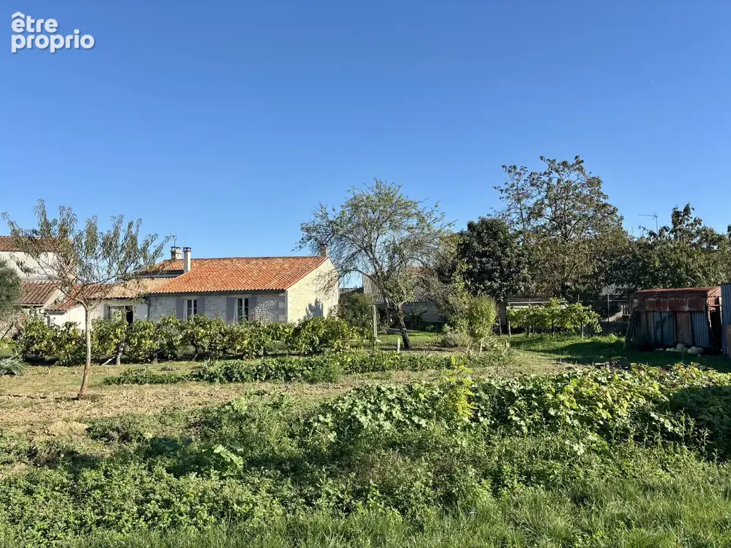 Viager occupé - Maison 4 pièces principales avec dépendances et jardin - photo 7
