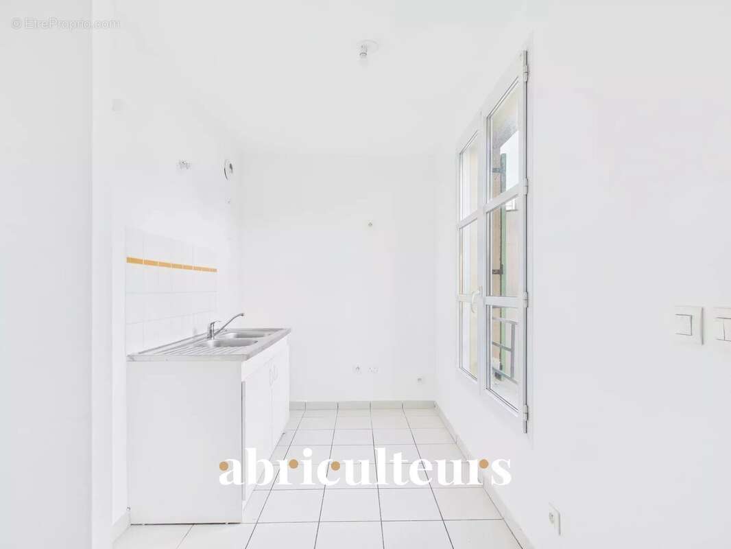 Appartement à SURVILLIERS