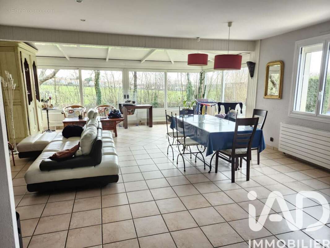 Maison 149 m² à Les Herbiers  - photo 8