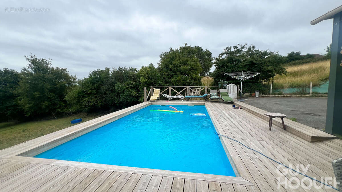 Grande maison familiale avec piscine DPE A - photo 2