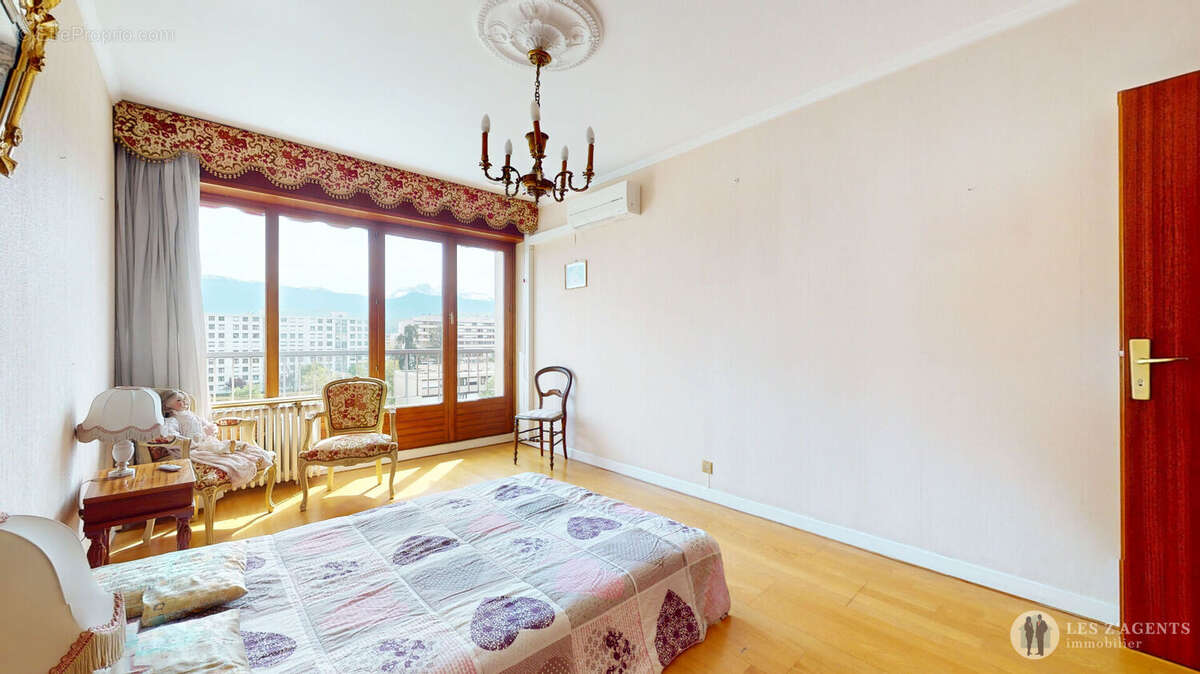 Appartement à ECHIROLLES