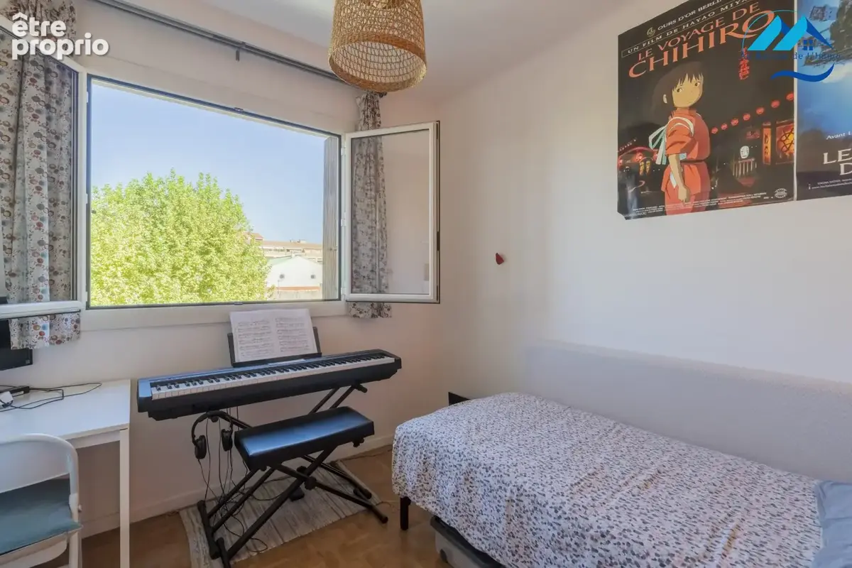 Appartement 4 pièces 76 m² à vendre à Marseille-8e (13008) - photo 5