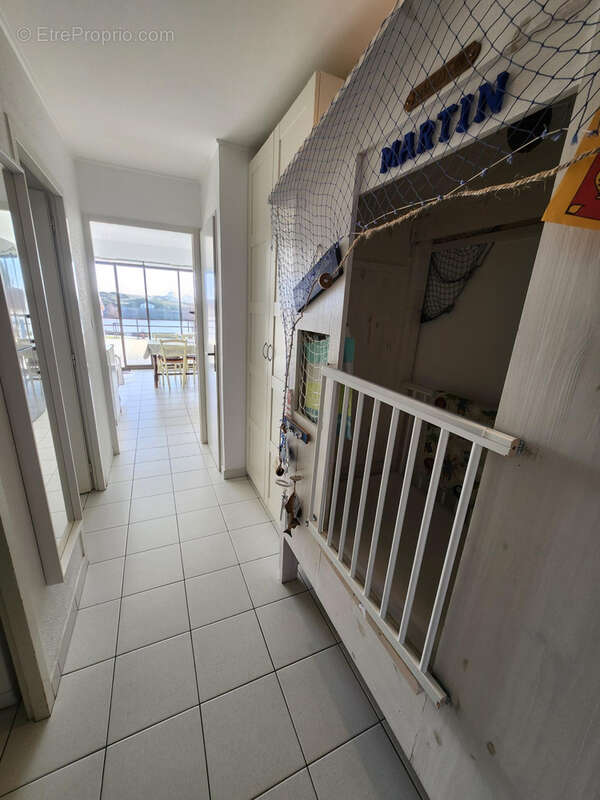 très belle résidence de qualité, quartier Boisvinet vue imprenable mer et sortie du port - photo 8