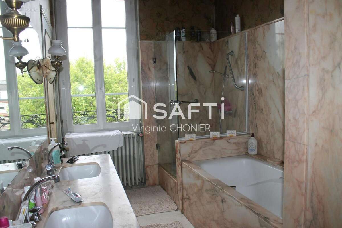 Photo 7 - Maison à CUSSET