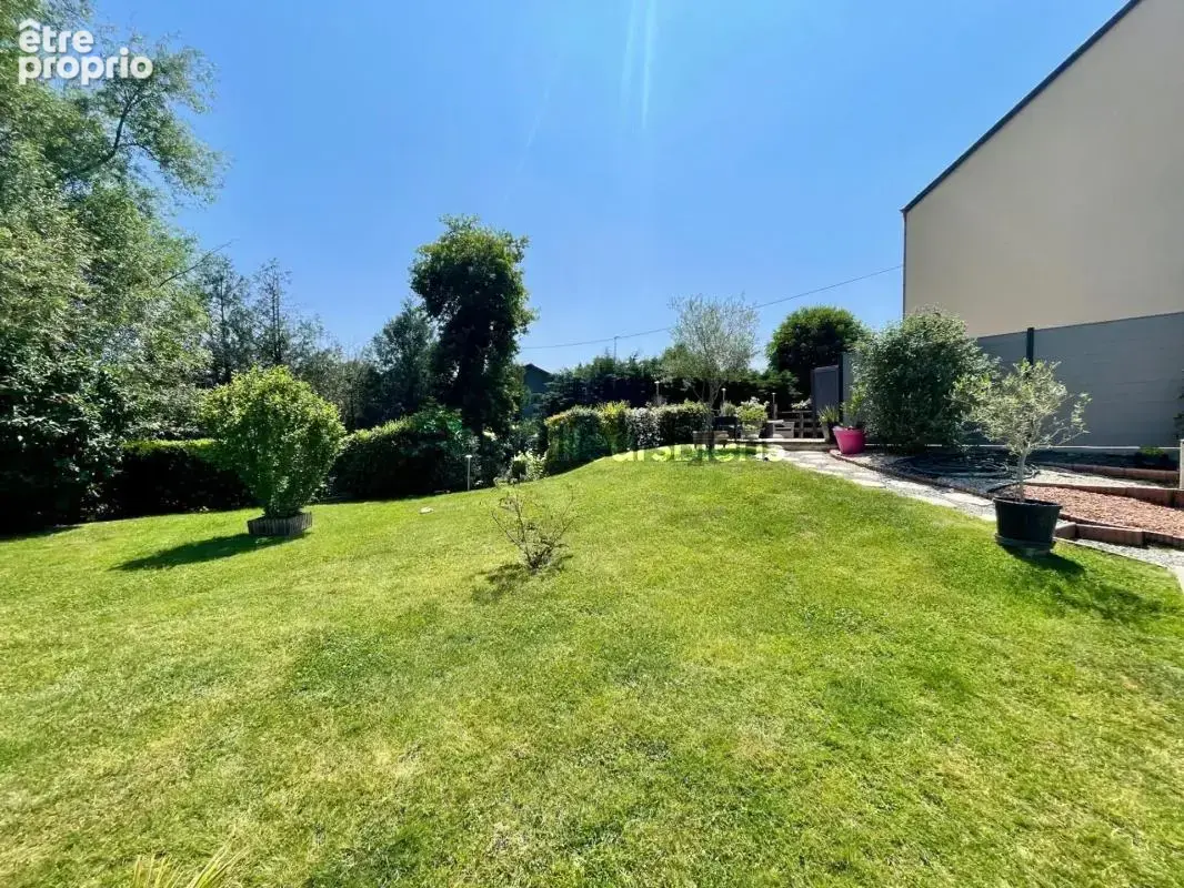 Pavillon 112 m² – 4 chambres – laval thévalles – terrain 583 m² – garage 33 m² - photo 13