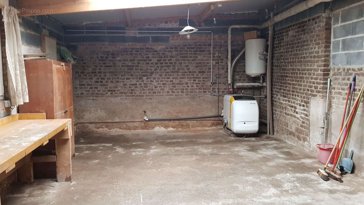 Maison à NEUVILLE-BOURJONVAL