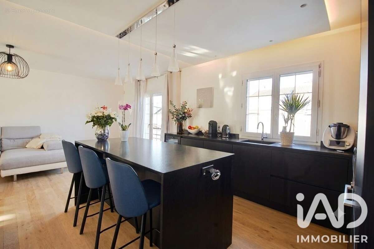 Maison 105 m² à Villecresnes  - photo 2