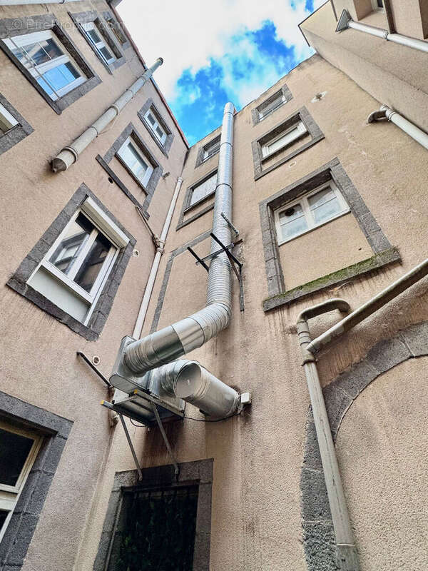 Commerce à CLERMONT-FERRAND