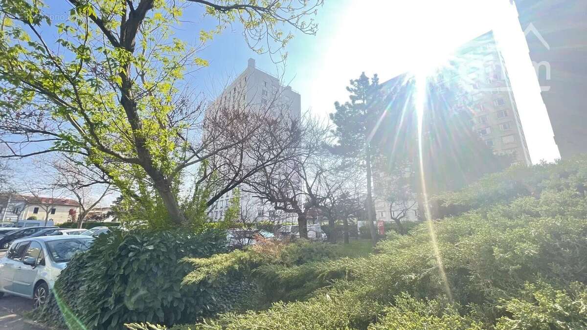 Appartement à LYON-8E