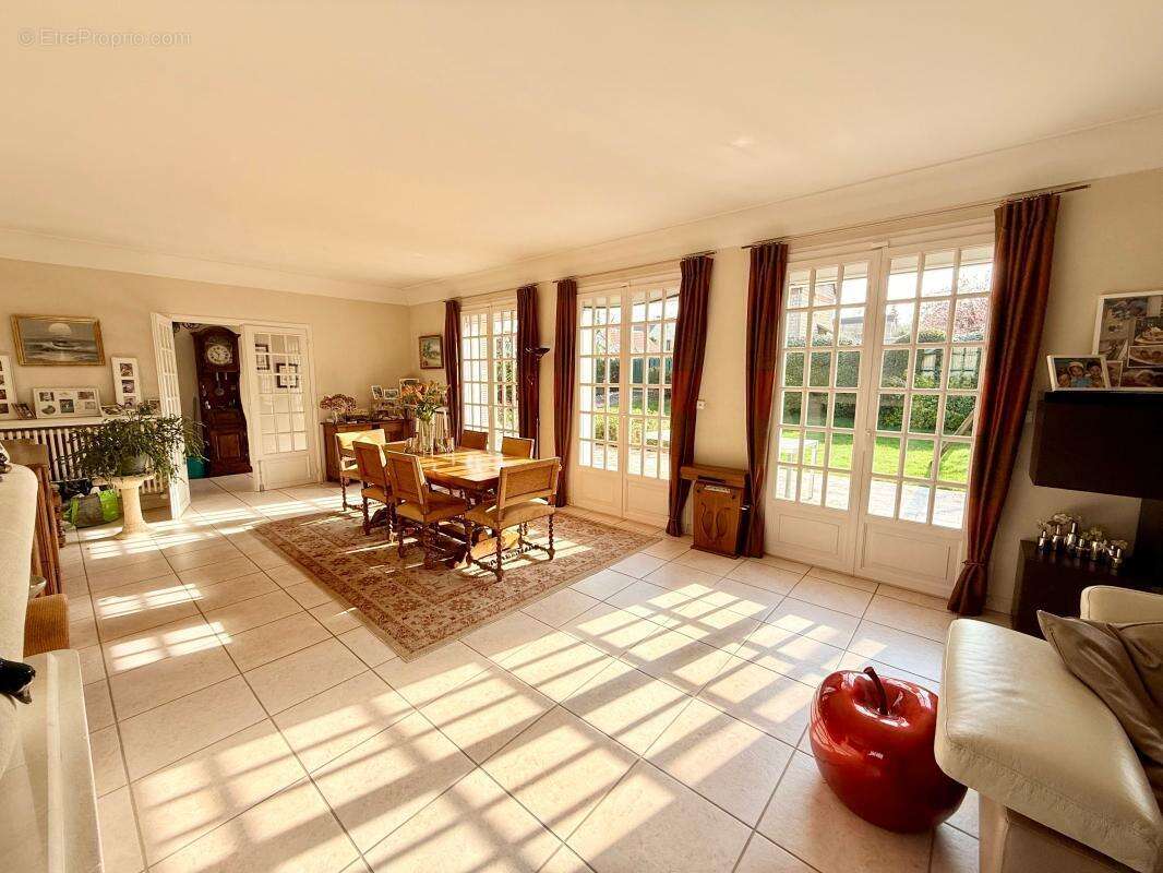 Maison à L'ISLE-ADAM